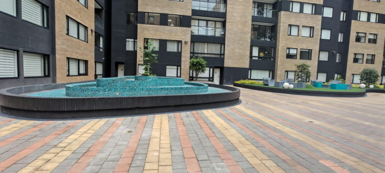 Apartamento de 3 alcobas en venta en Ciudad Salitre Occidental, Bogotá, 68 m² · foto 14 de 24