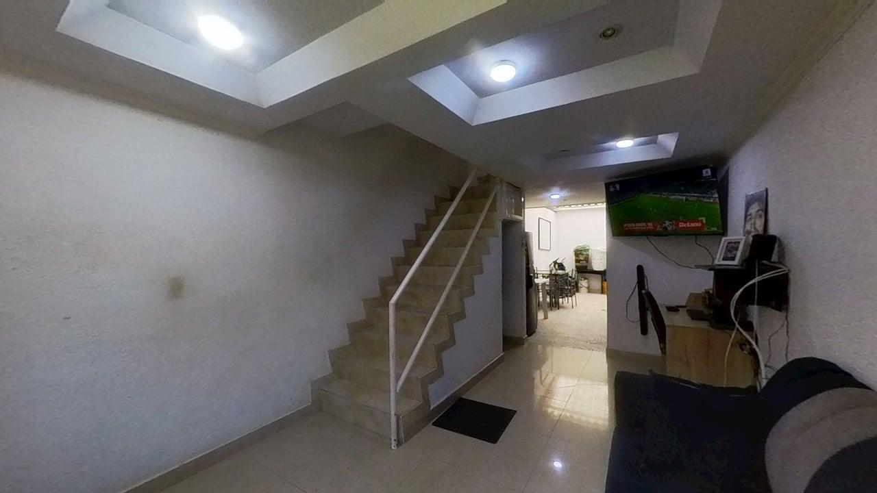 Casa de 2 alcobas en venta en El Rincon, Bogotá, 62 m² · foto 2 de 14