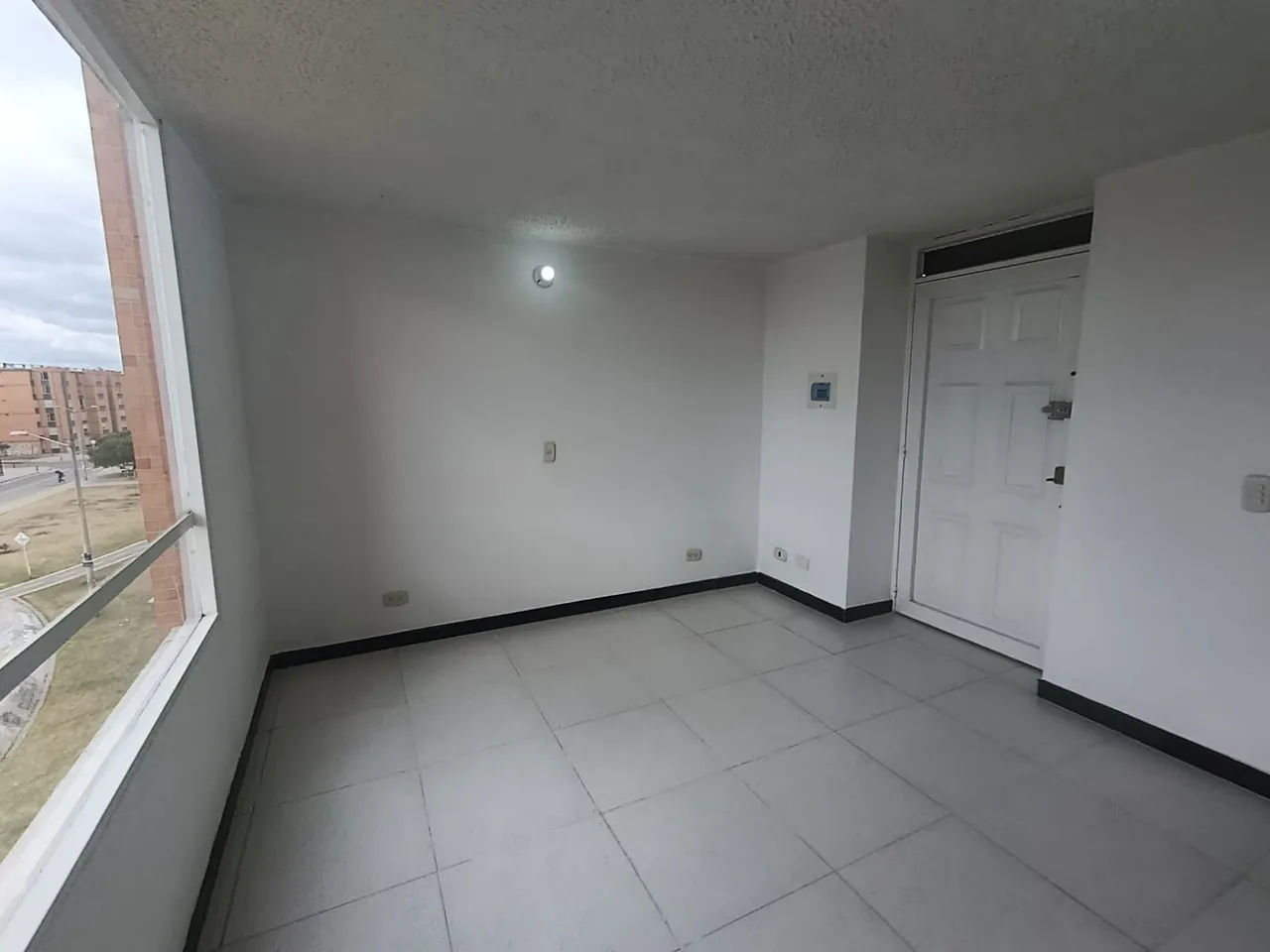 Apartamento en Hogares foto 2