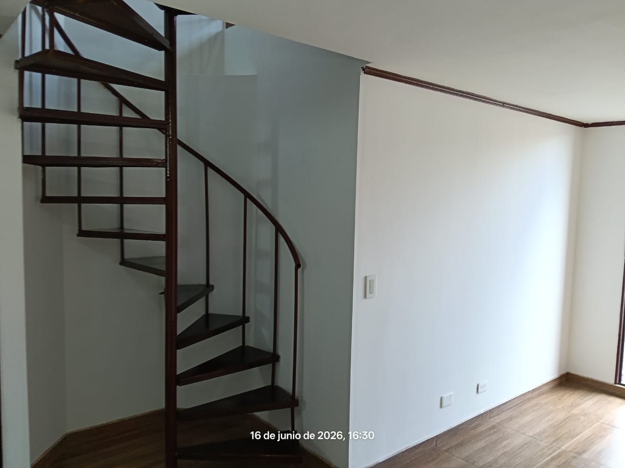Apartamento de 3 alcobas en venta en La Floresta, Bogotá, 66 m² · foto 4 de 18