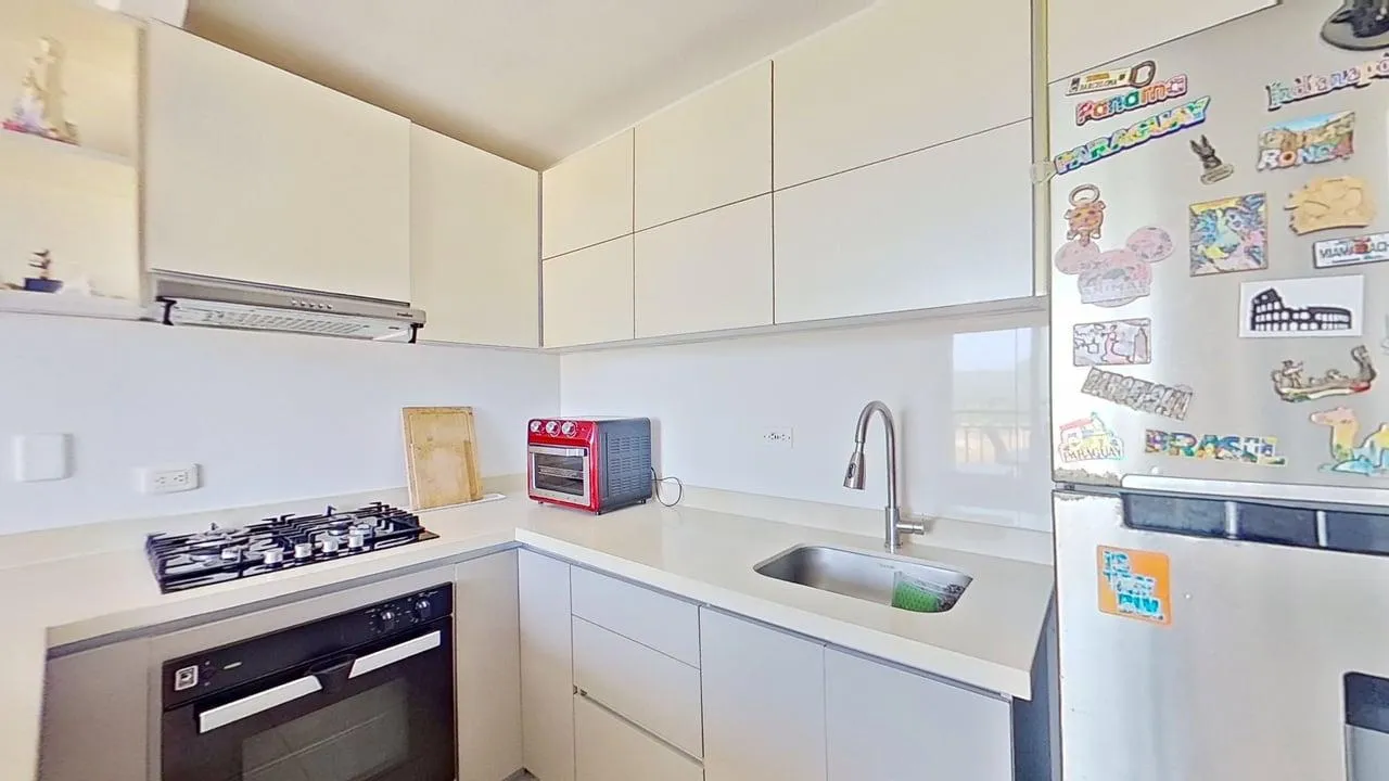 Apartamento en Alameda del Rio foto 4