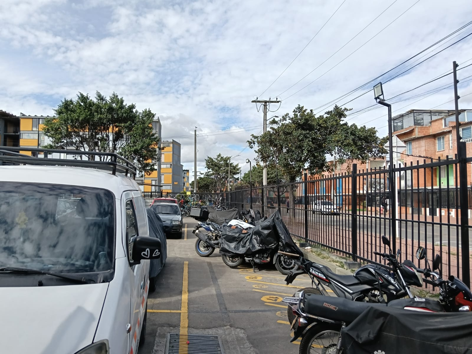 Apartamento de 3 alcobas en venta en Tintal Sur, Bogotá, 50 m² · foto 17 de 22