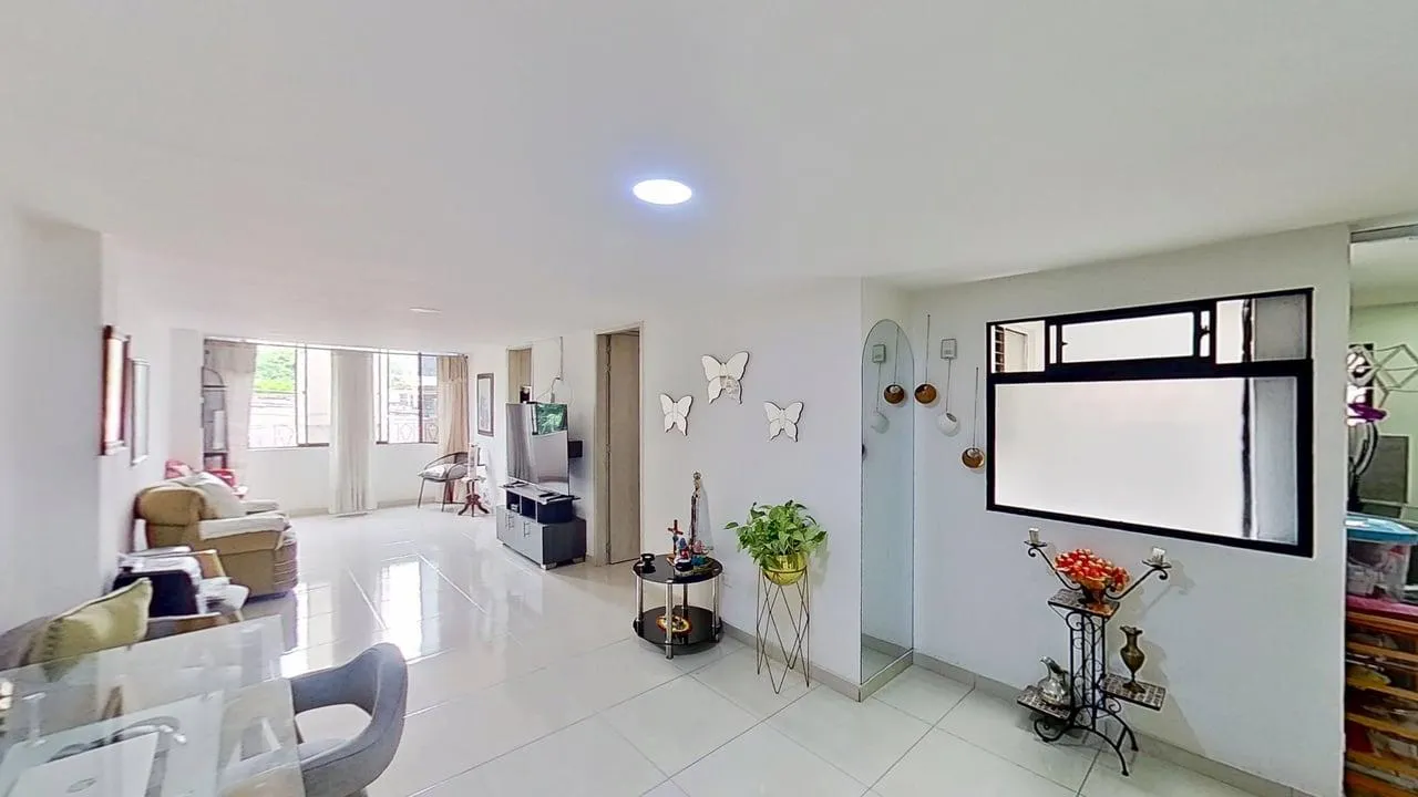 Apartamento en San Joaquin — San Joaquin, Medellín