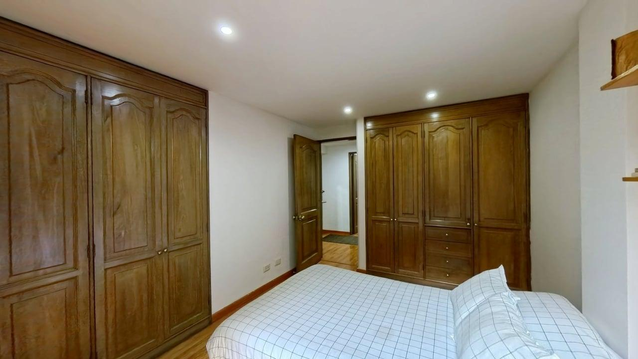 Apartamento de 2 alcobas en venta en Chico Lago, Bogotá, 83 m² · foto 10 de 24