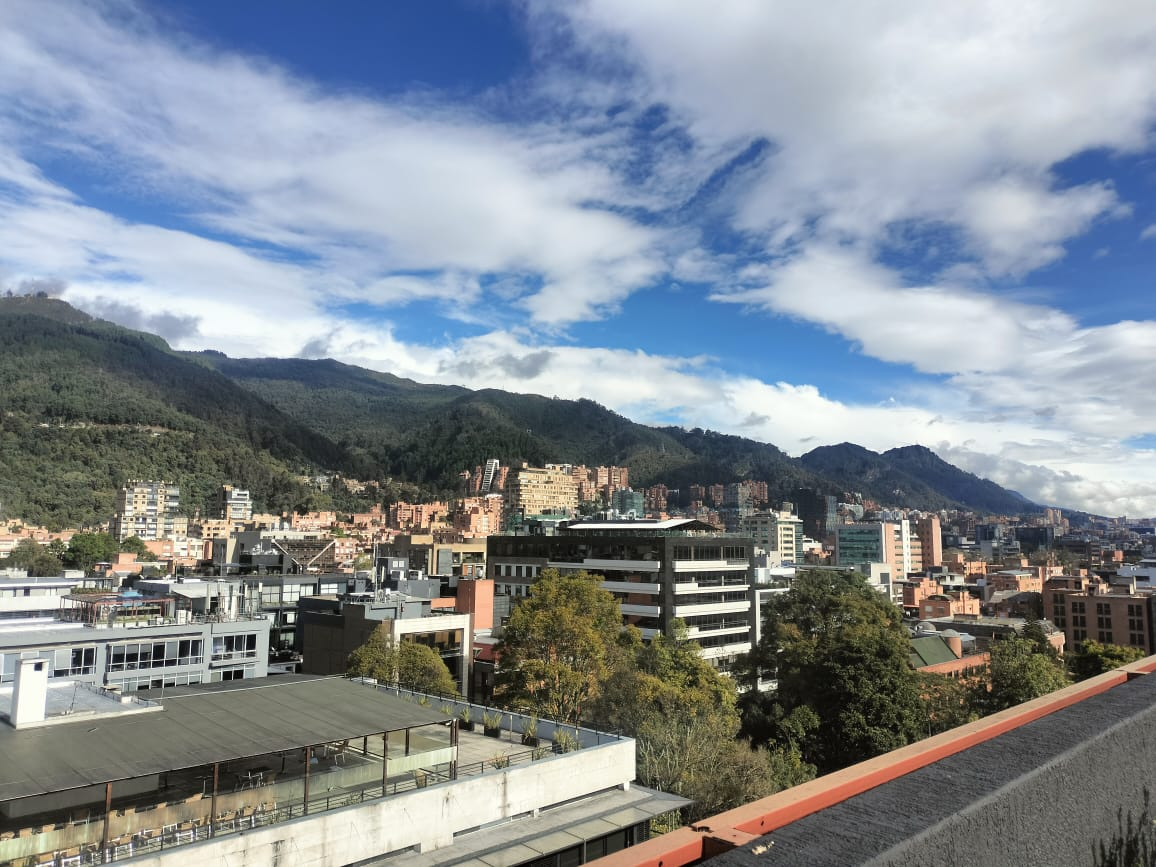 Apartamento de 1 alcoba en venta en Chico Lago, Bogotá, 24 m² · foto 19 de 21