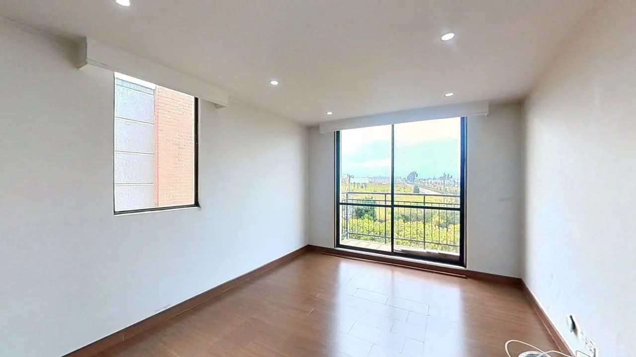 Apartamento en Reserva de Madrid foto 2