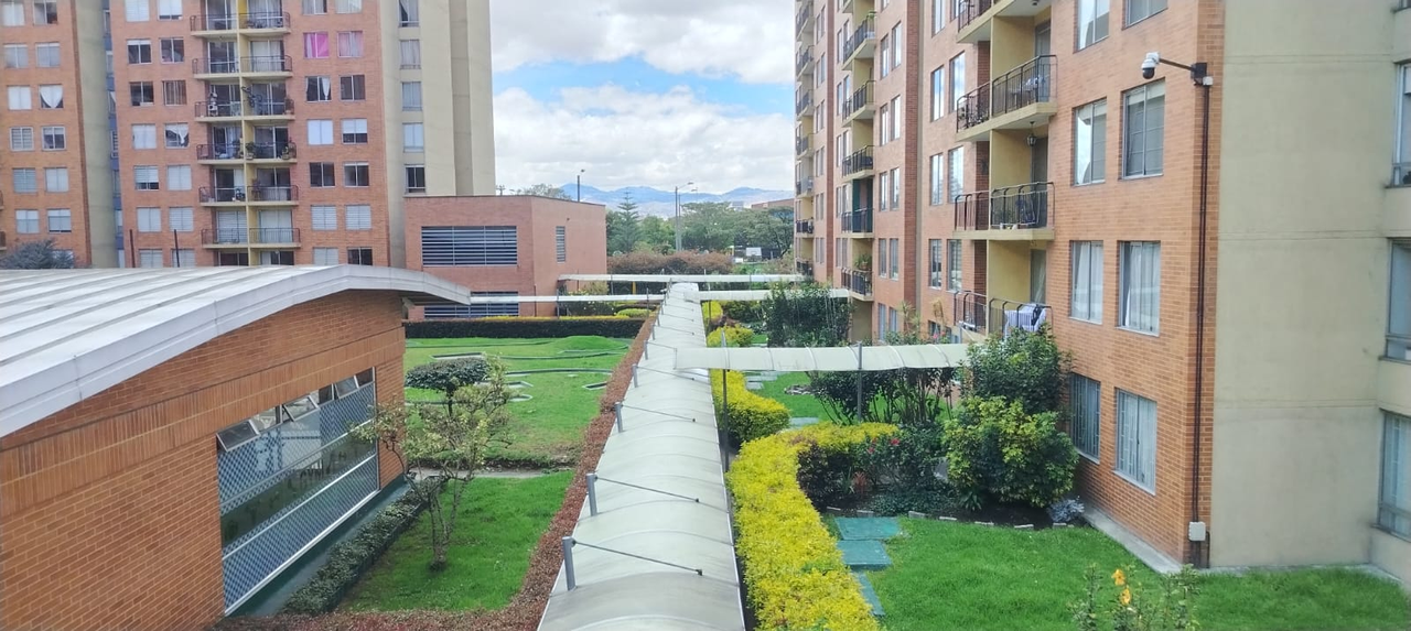 Apartamento de 3 alcobas en venta en Bavaria, Bogotá, 74 m² · foto 24 de 24