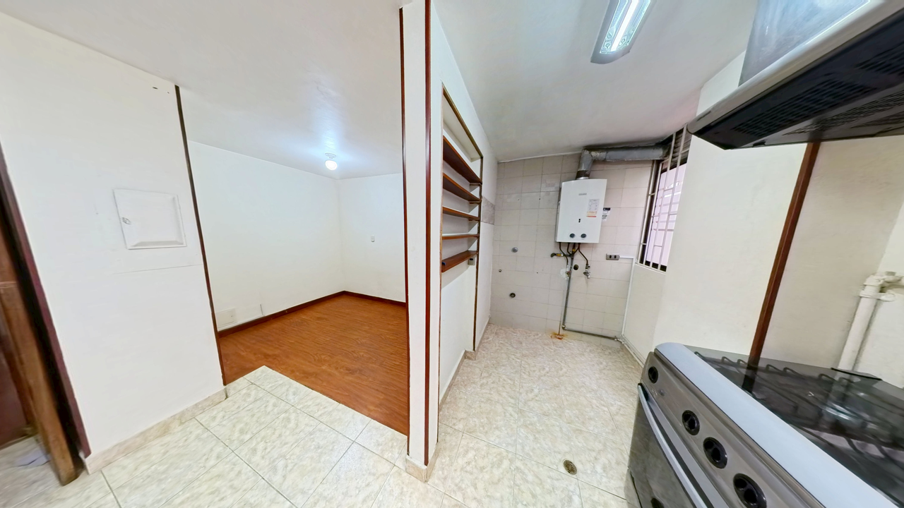 Apartamento de 4 alcobas en venta en Los Cedros, Bogotá, 121 m² · foto 9 de 24