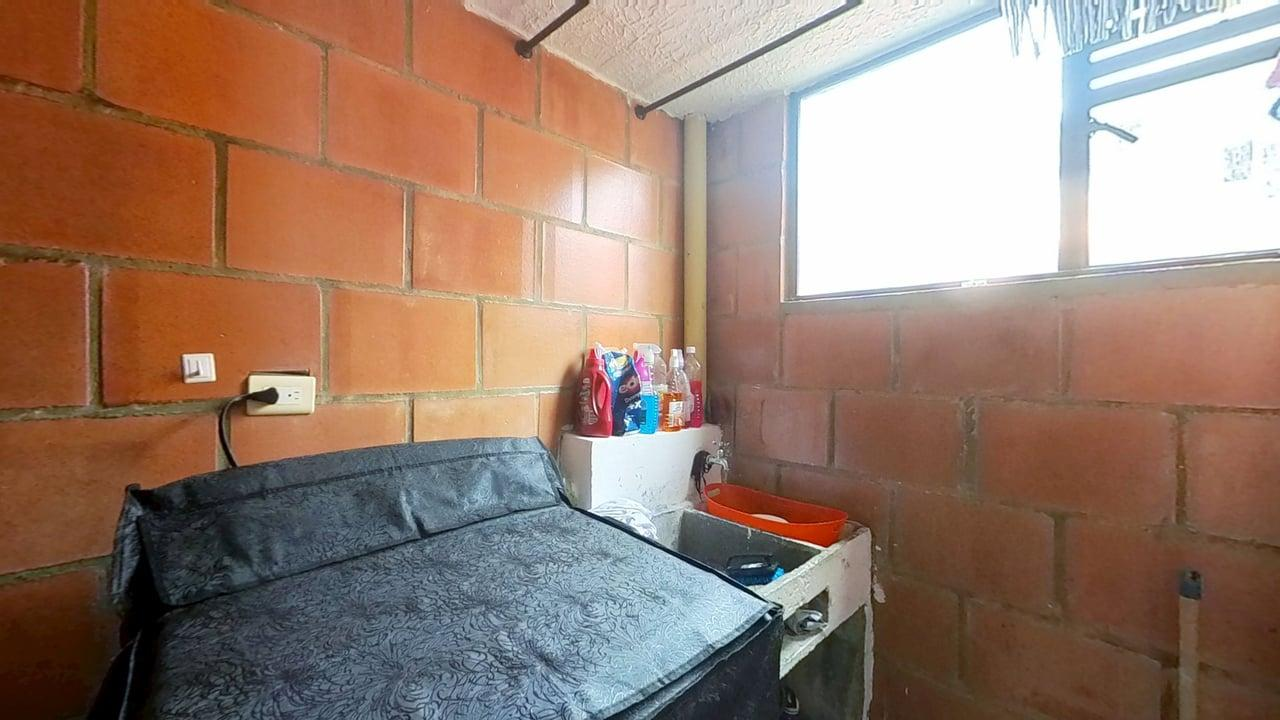 Apartamento de 3 alcobas en venta en Ciudad Usme, Bogotá, 48 m² · foto 6 de 21