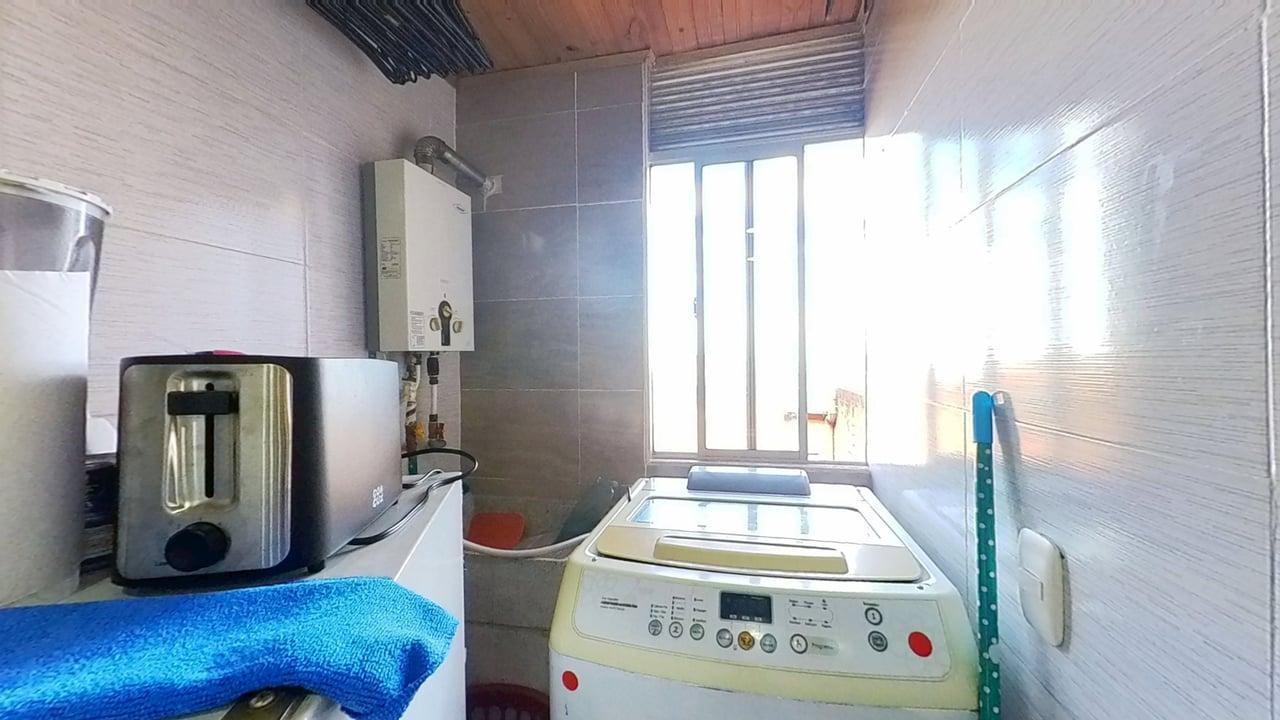 Apartamento de 3 alcobas en venta en San Blas, Bogotá, 48 m² · foto 6 de 24
