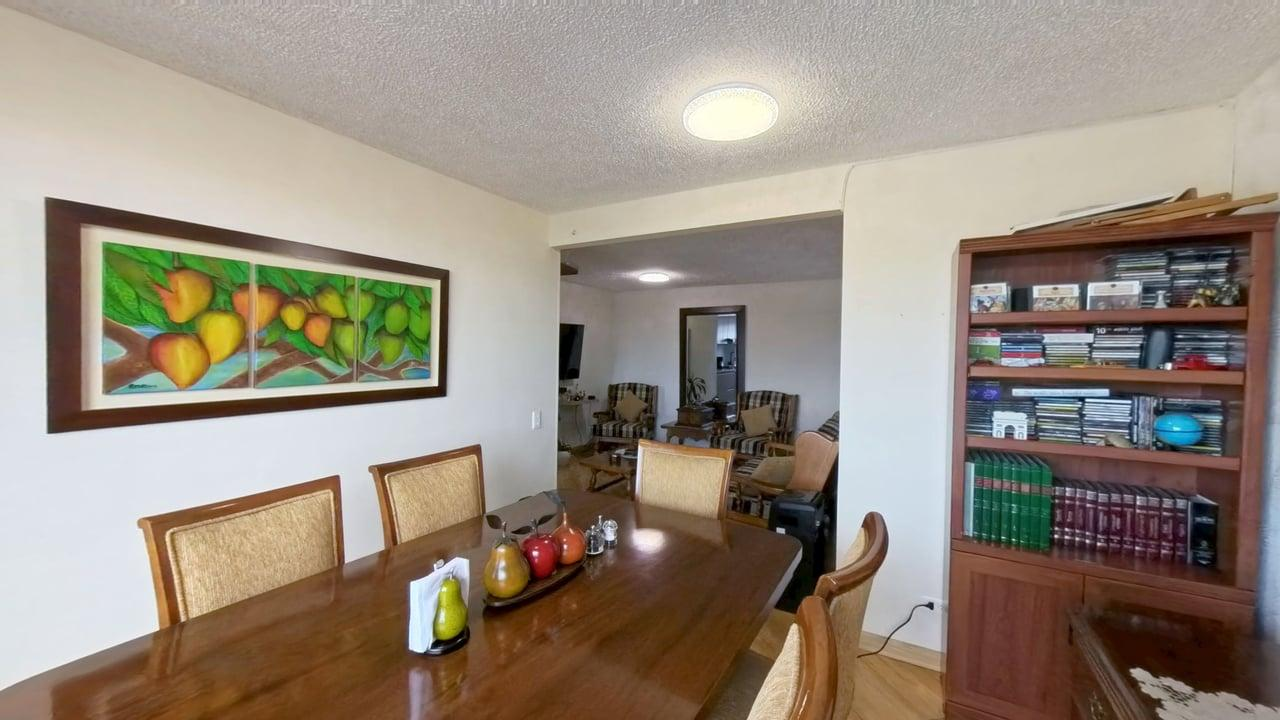 Apartamento de 3 alcobas en venta en Bavaria, Bogotá, 74 m² · foto 3 de 24