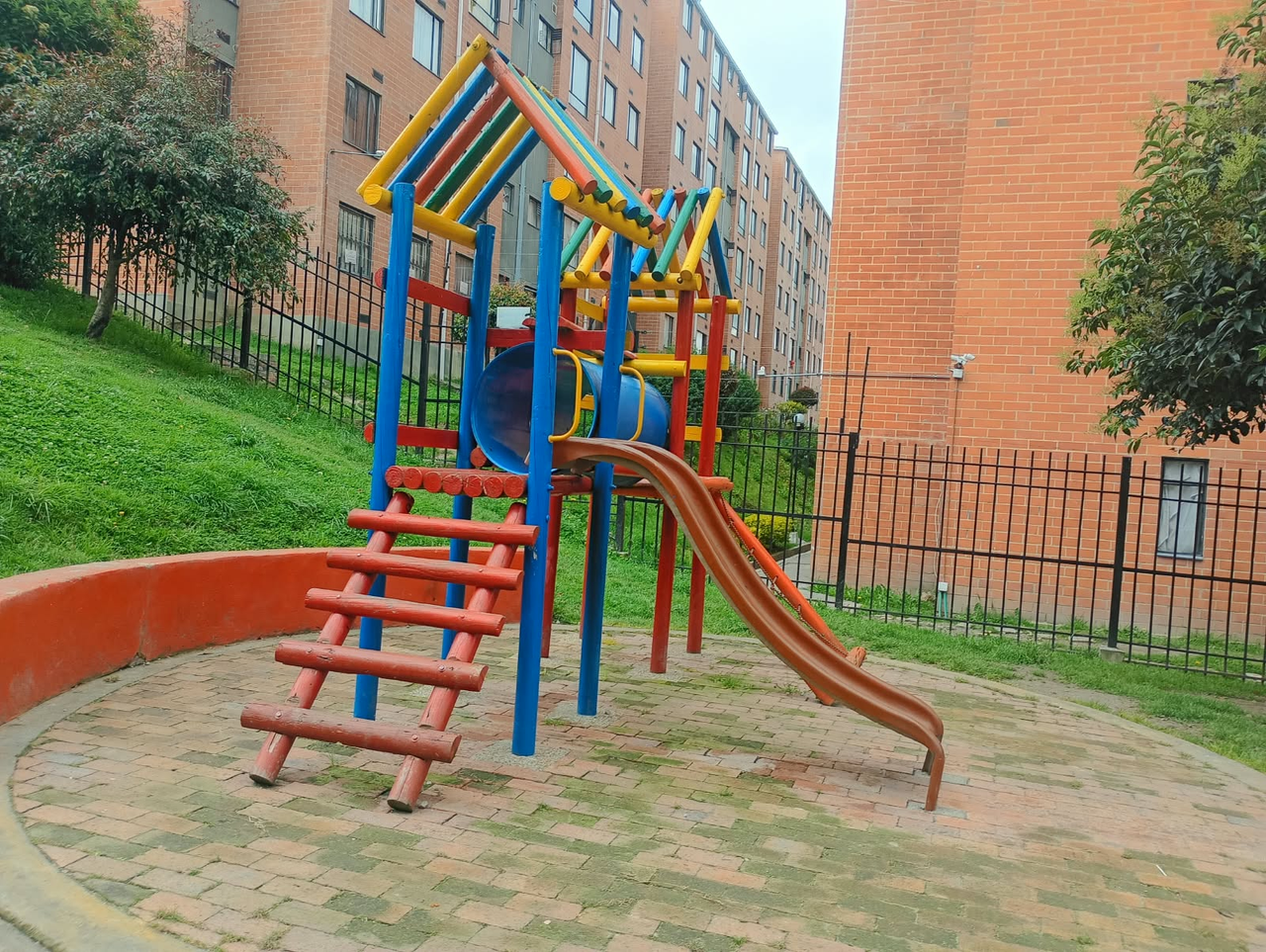 Apartamento de 3 alcobas en venta en Ciudad Usme, Bogotá, 48 m² · foto 21 de 21
