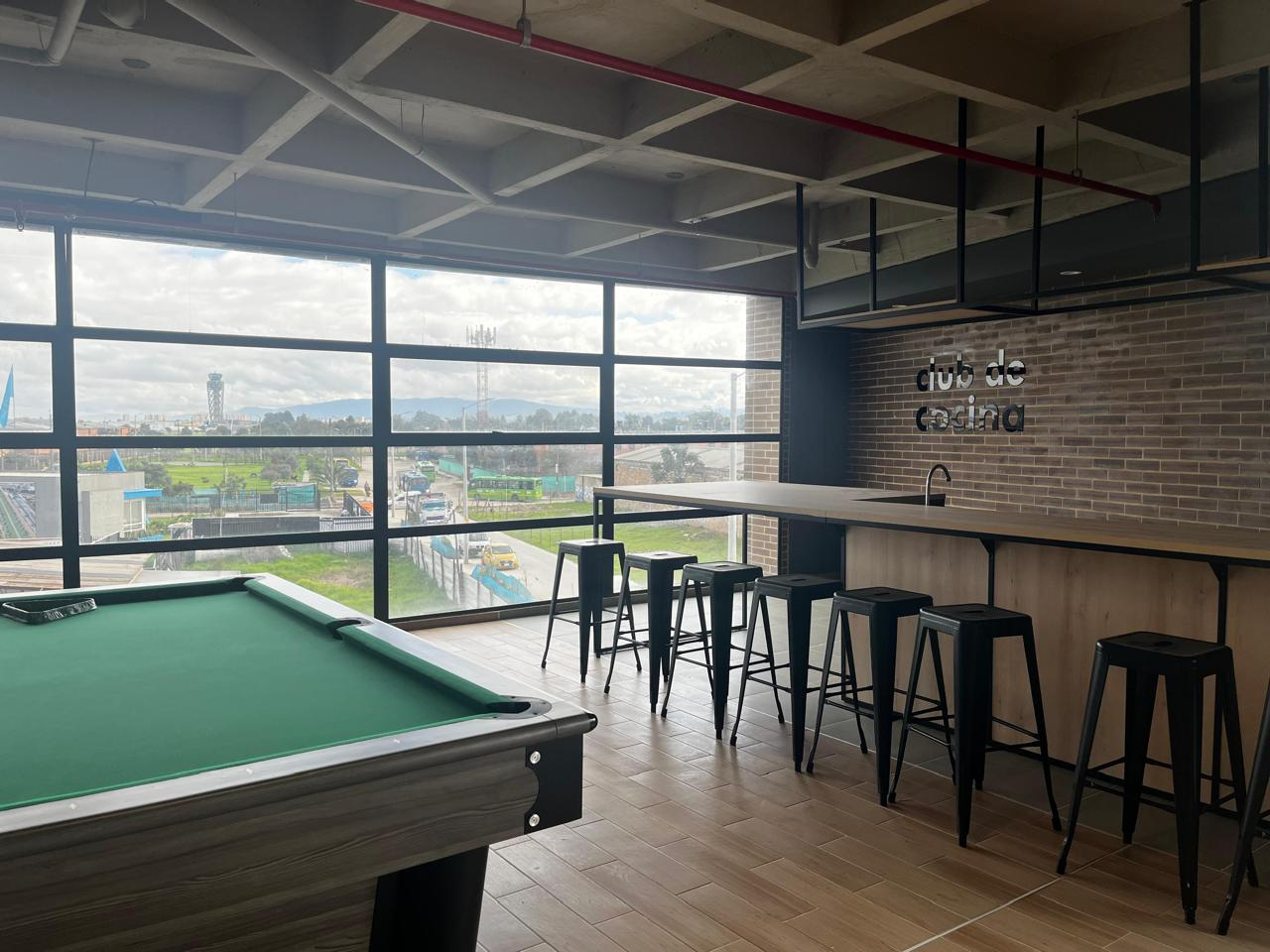Apartamento de 2 alcobas en venta en Fontibon San Pablo, Bogotá, 40 m² · foto 21 de 24