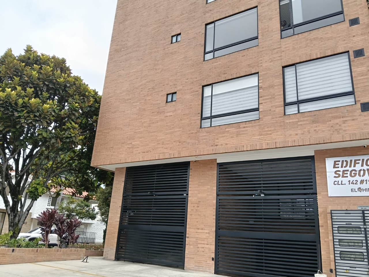 Apartamento en venta en Los Cedros, Bogotá · foto 17 de 19