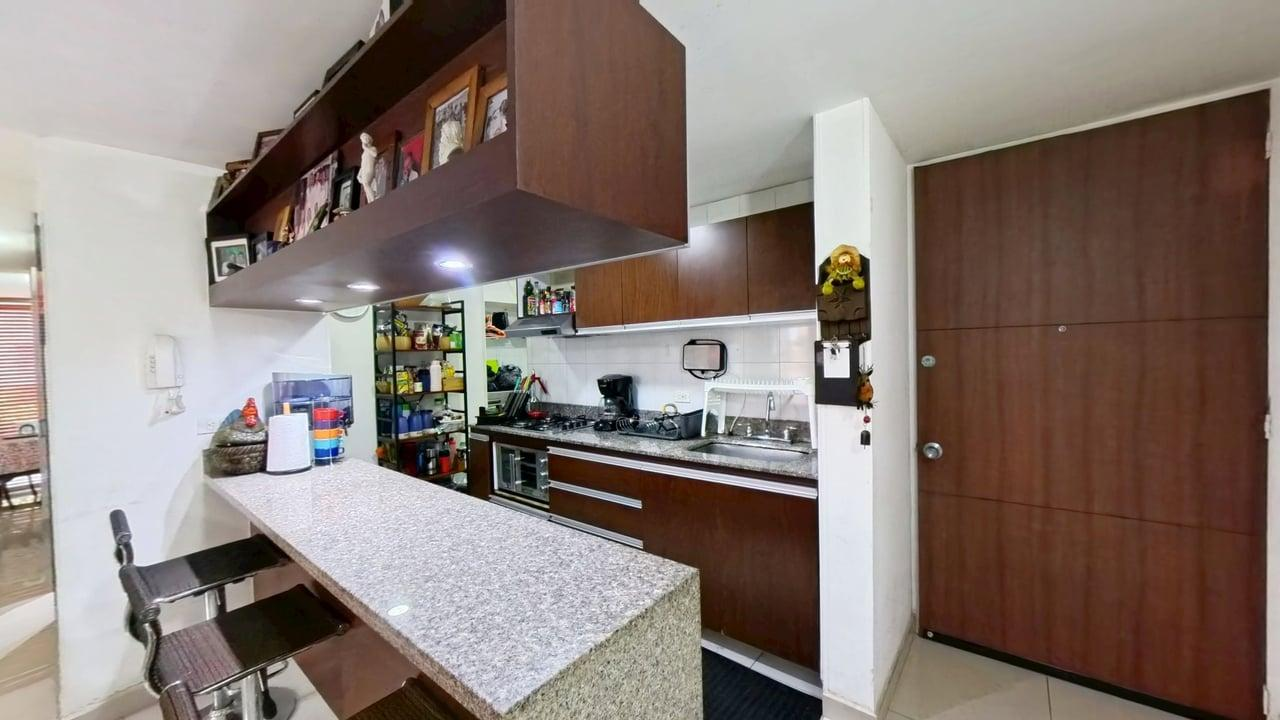 Apartamento de 3 alcobas en venta en Granjas De Techo, Bogotá, 78 m² · foto 4 de 24