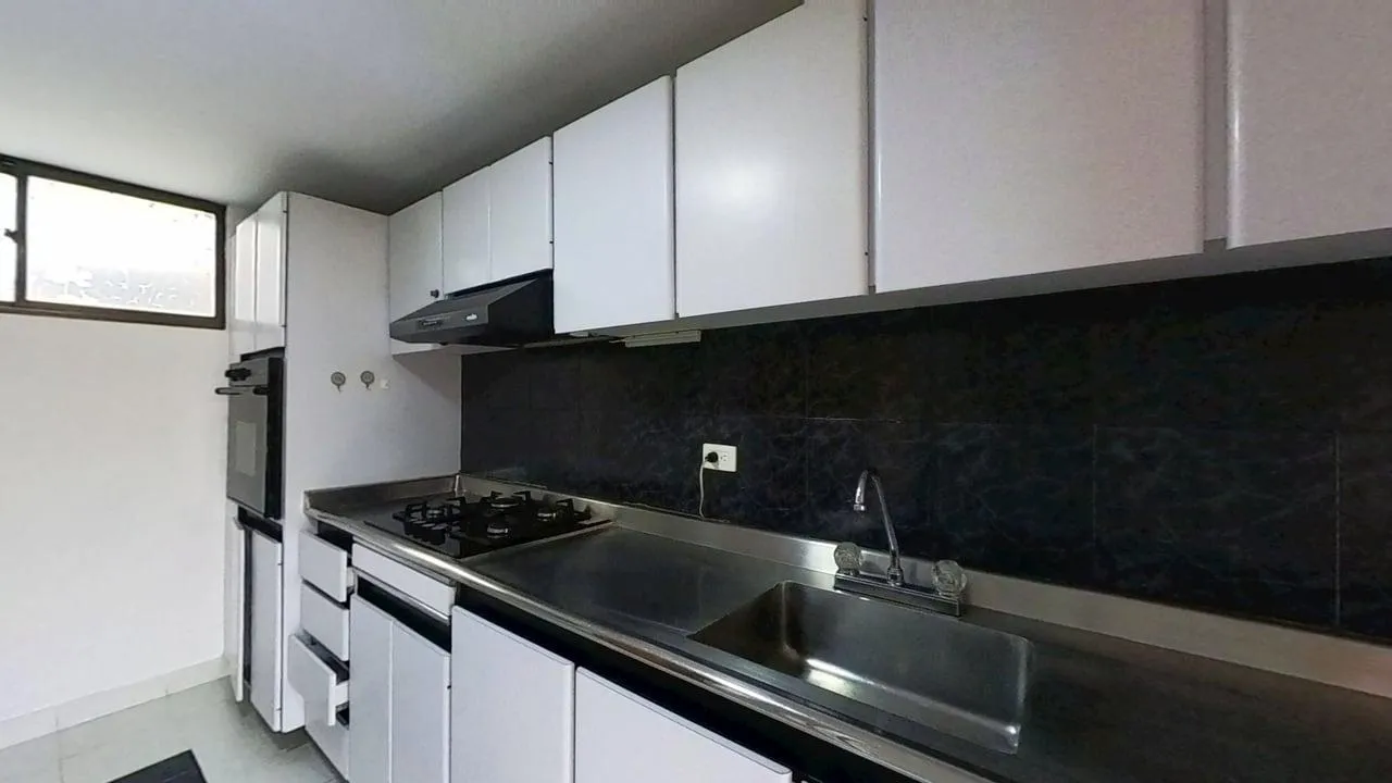 Apartamento en Alhambra foto 4