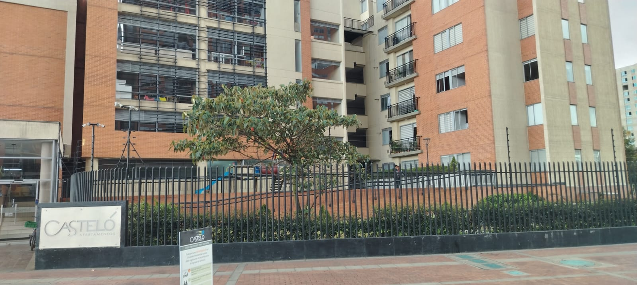 Apartamento en venta en Castilla, Bogotá · foto 17 de 24