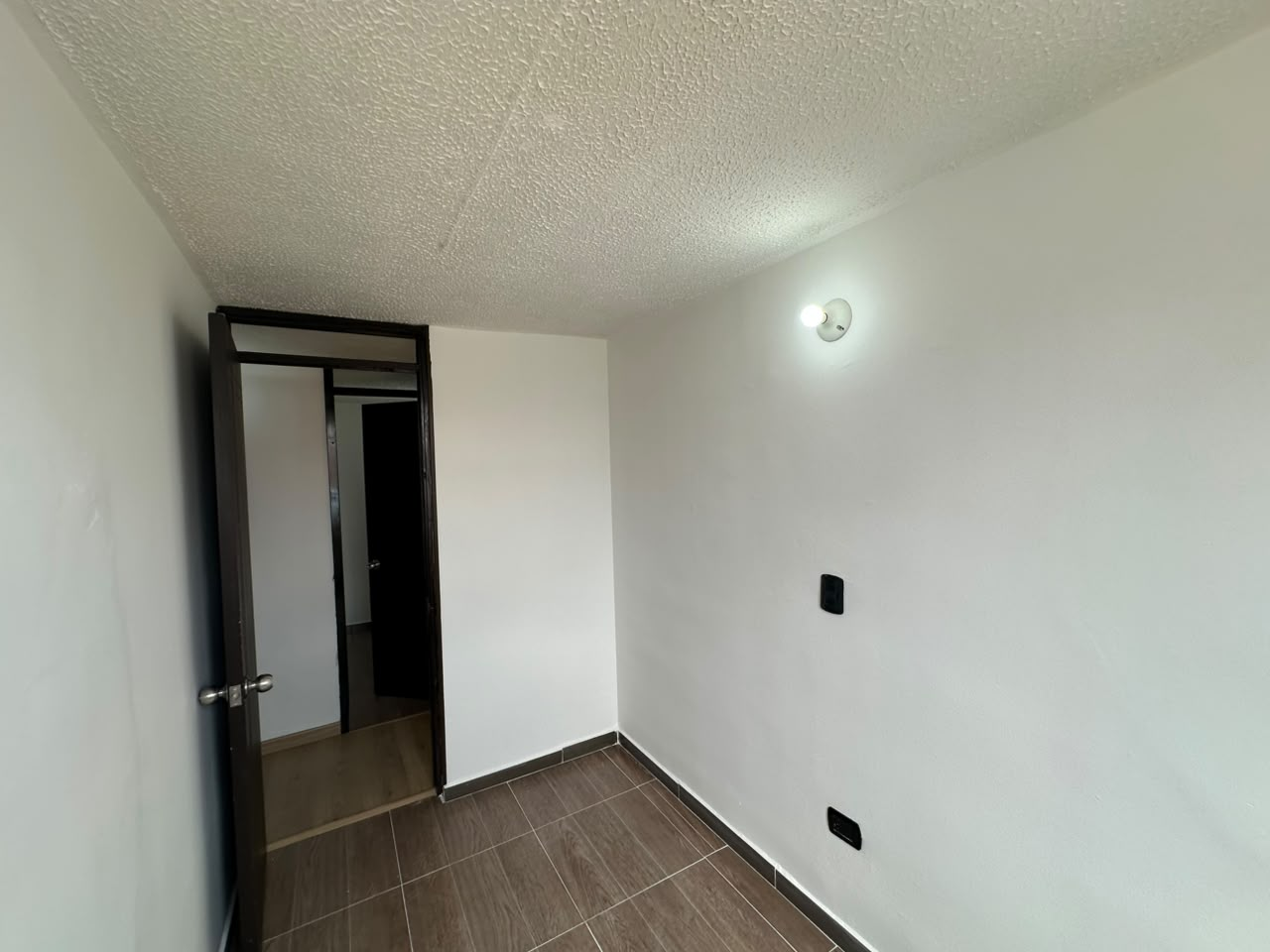 Apartamento de 3 alcobas en venta en Tintal Sur, Bogotá, 45 m² · foto 7 de 12