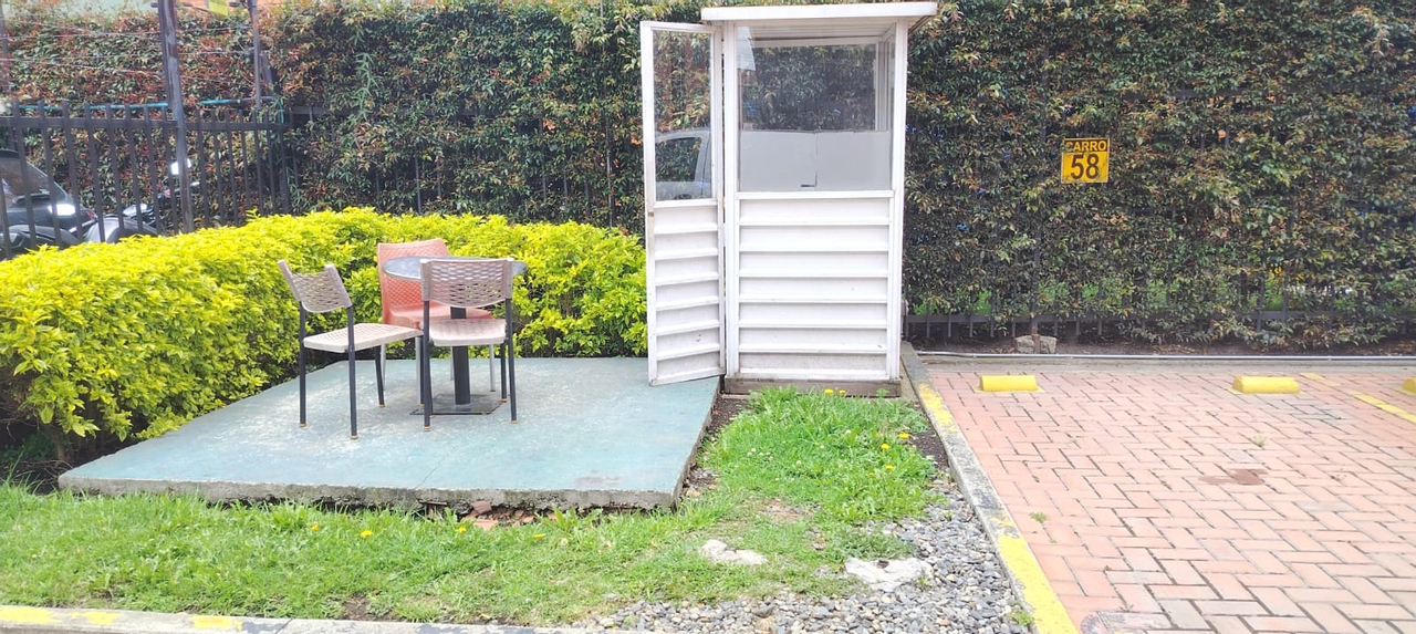 Apartamento en venta en Calandaima, Bogotá · foto 22 de 24