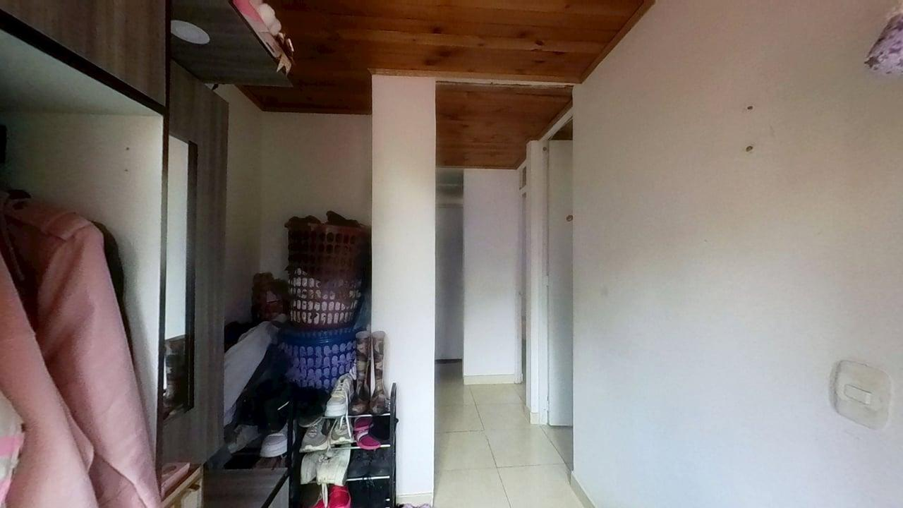 Apartamento de 3 alcobas en venta en San Blas, Bogotá, 48 m² · foto 8 de 24
