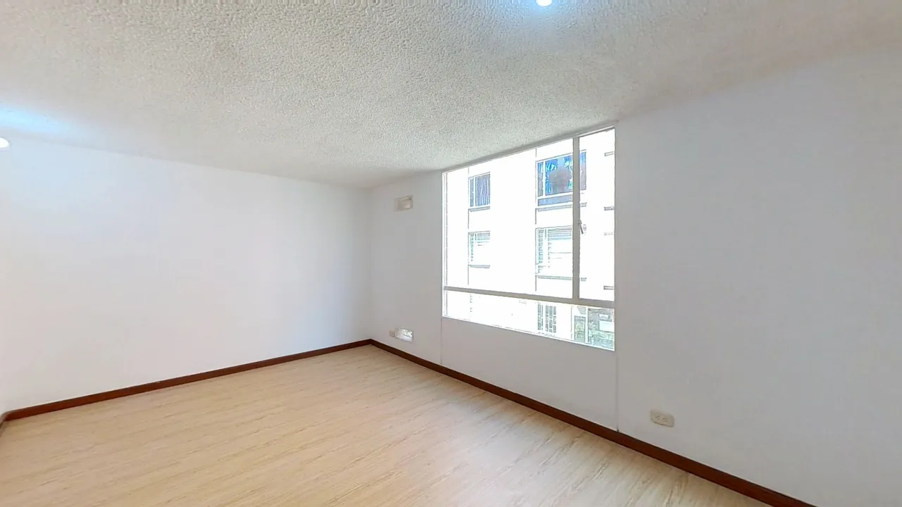 Apartamento en Hogares foto 4