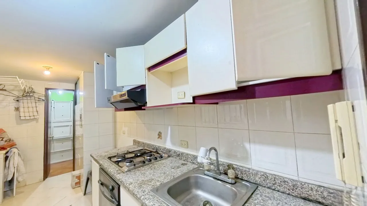 Apartamento en Los Cedros foto 4
