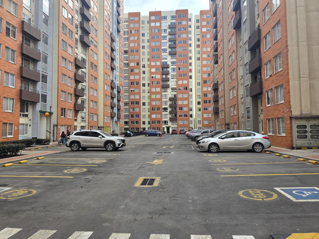 Apartamento de 3 alcobas en venta en Zona Franca, Bogotá, 48 m² · foto 15 de 16