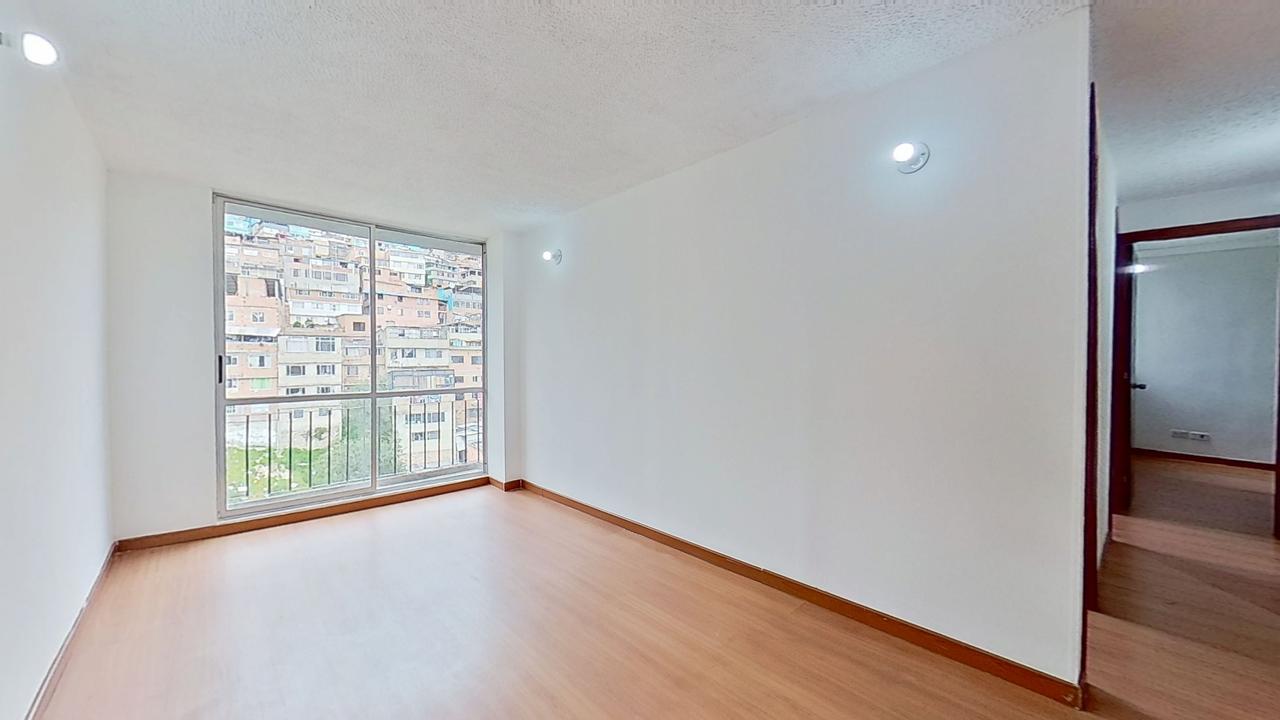 Apartamento de 3 alcobas en venta en Verbenal, Bogotá, 57 m² · foto 2 de 17