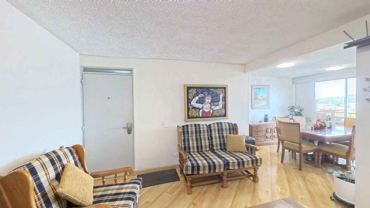 Apartamento de 3 alcobas en venta en Bavaria, Bogotá, 74 m² · foto 2 de 24