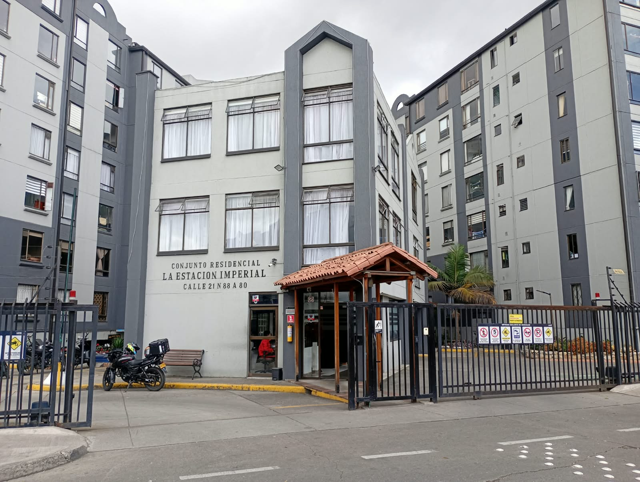 Apartamento de 3 alcobas en venta en Granjas De Techo, Bogotá, 109 m² · foto 21 de 24