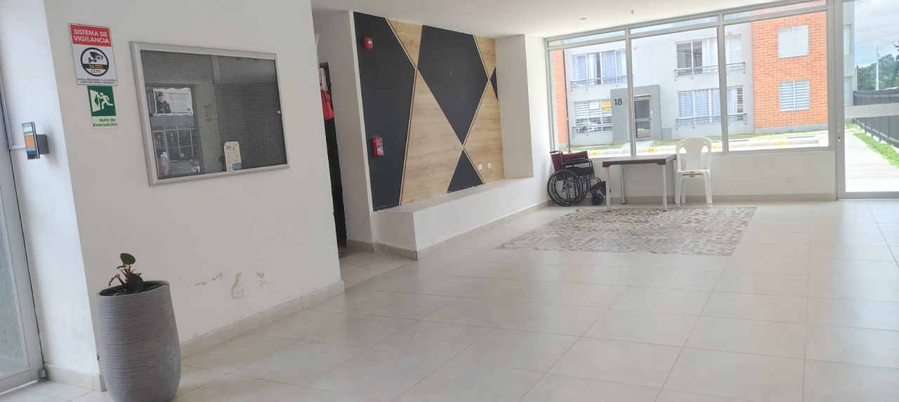 Apartamento de 2 alcobas en venta en La Academia, Bogotá, 46 m² · foto 16 de 24