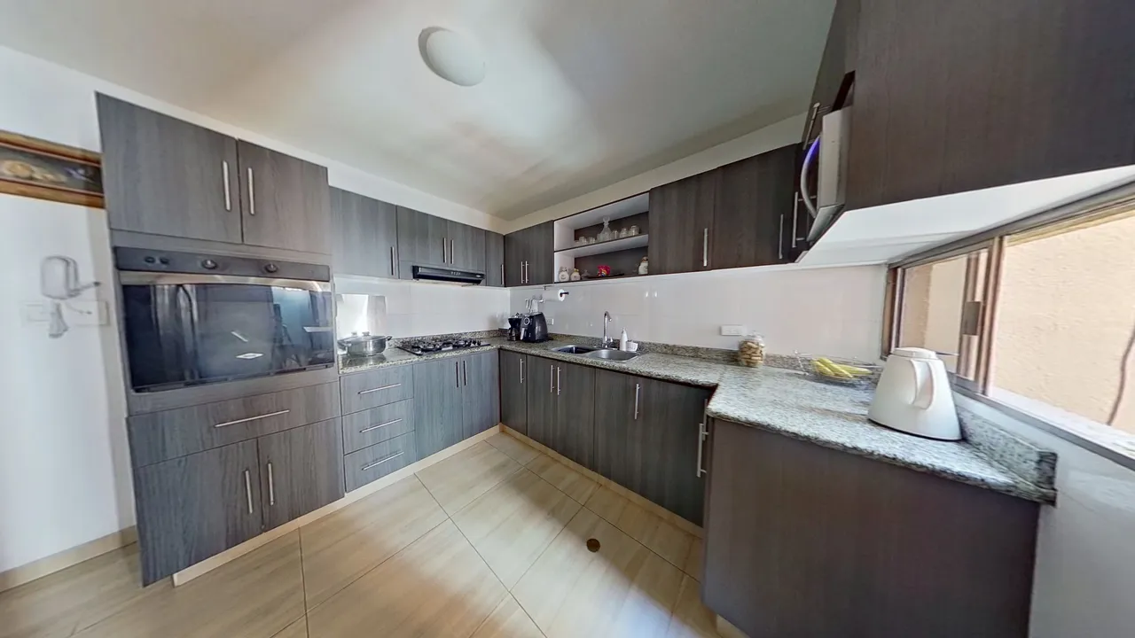 Apartamento en Altos del Limón foto 4