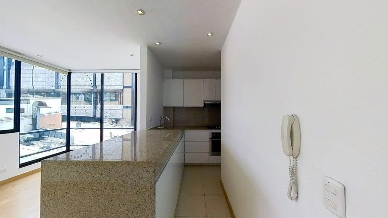 Apartamento de 2 alcobas en venta en Santa Barbara, Bogotá, 64 m² · foto 4 de 18