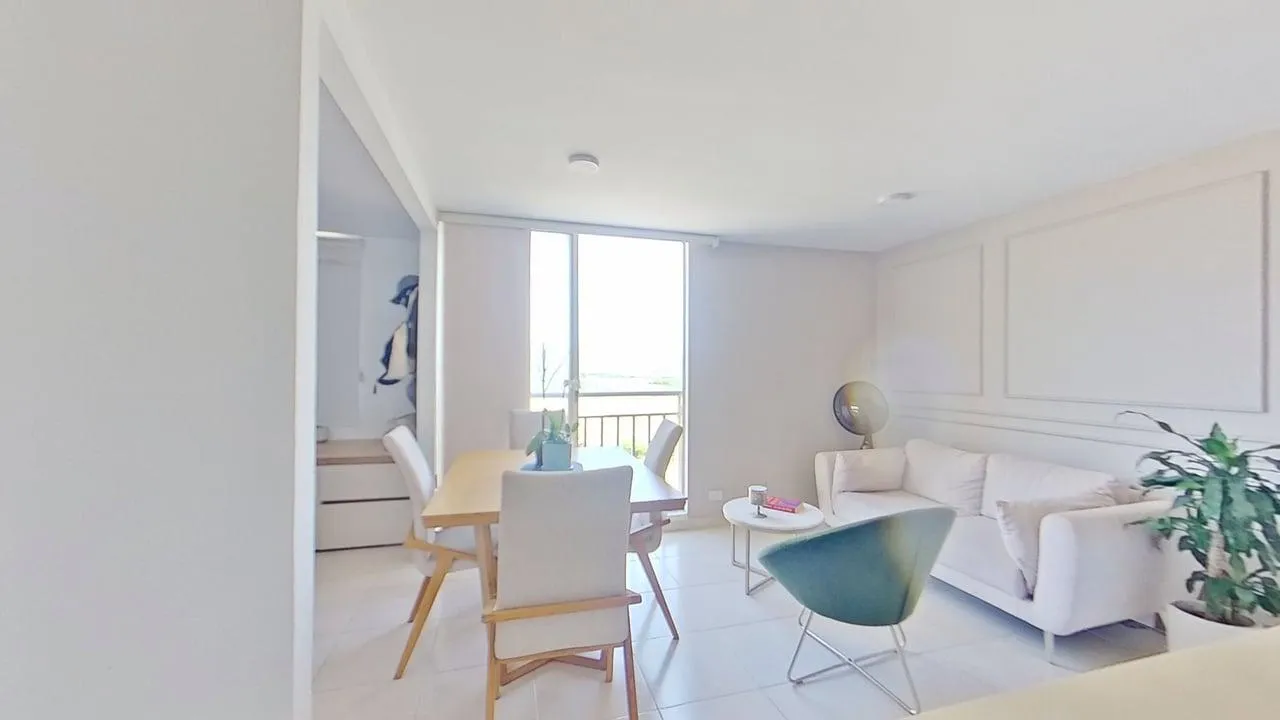 Apartamento en Alameda del Rio foto 3