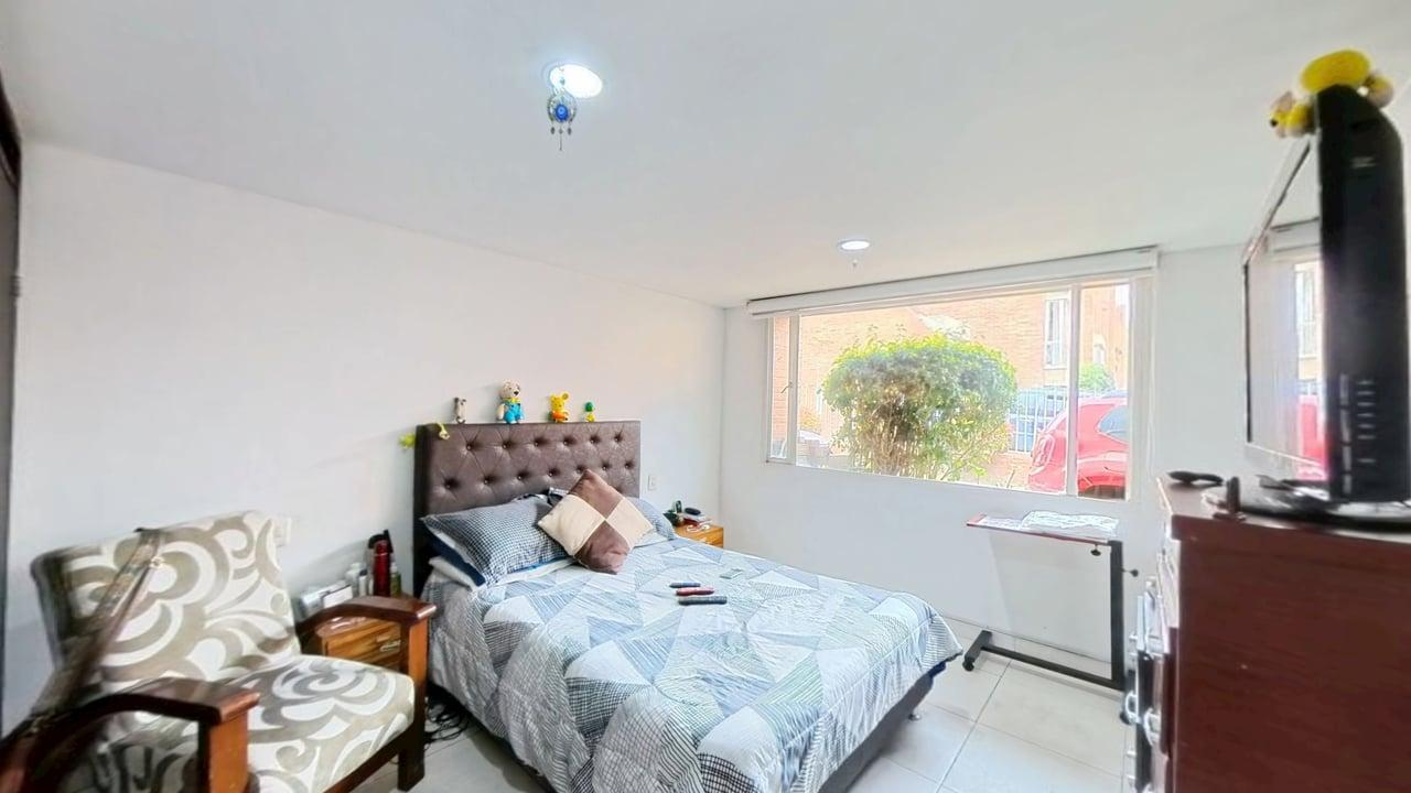 Casa de 2 alcobas en venta en Verbenal, Bogotá, 118 m² · foto 11 de 24