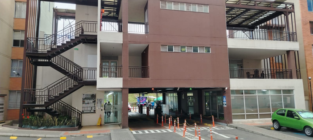 Apartamento de 2 alcobas en venta en San Cristobal Norte, Bogotá, 43 m² · foto 23 de 24