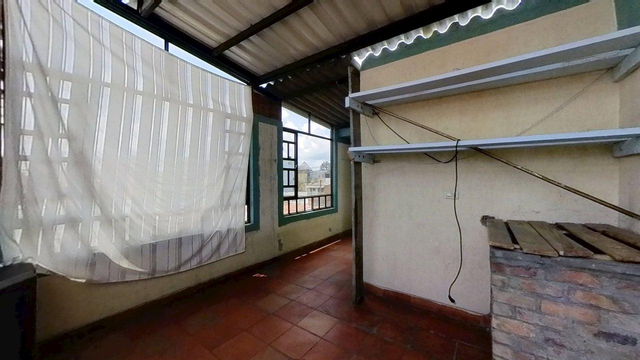 Casa de 5 alcobas en venta en Garces Navas, Bogotá, 136 m² · foto 8 de 21