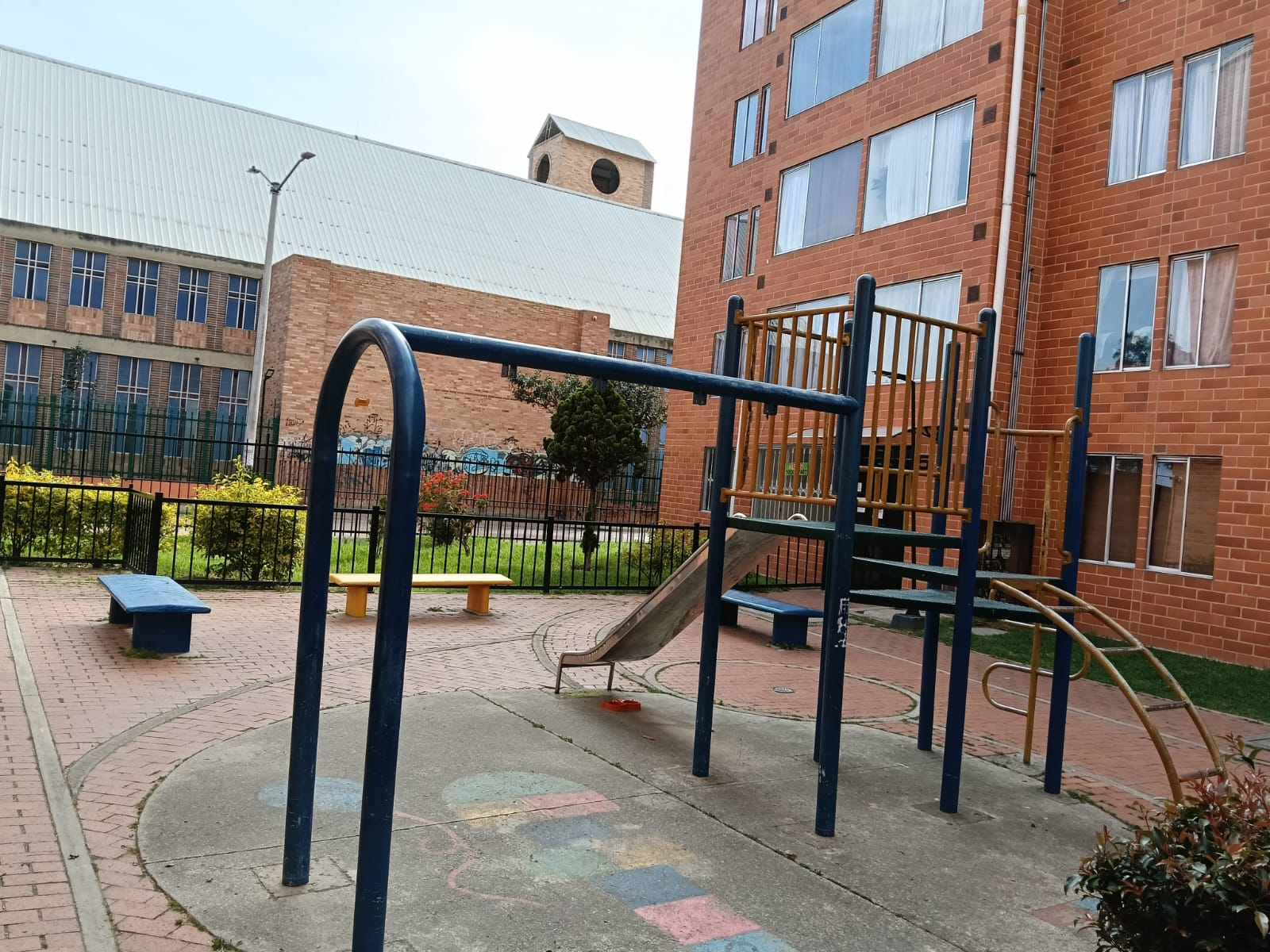 Apartamento de 3 alcobas en venta en Tintal Sur, Bogotá, 50 m² · foto 18 de 22