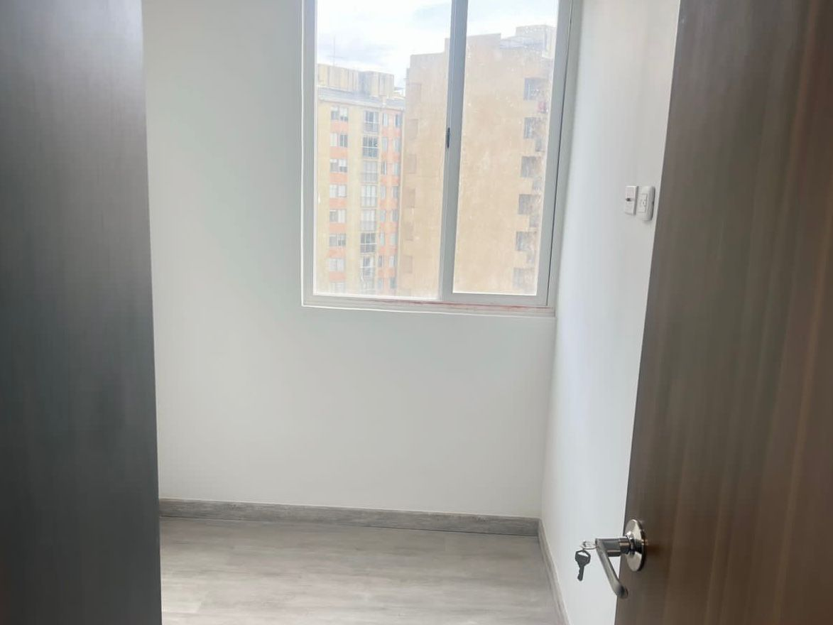 Apartamento de 1 alcoba en venta en Castilla, Bogotá, 34 m² · foto 4 de 7