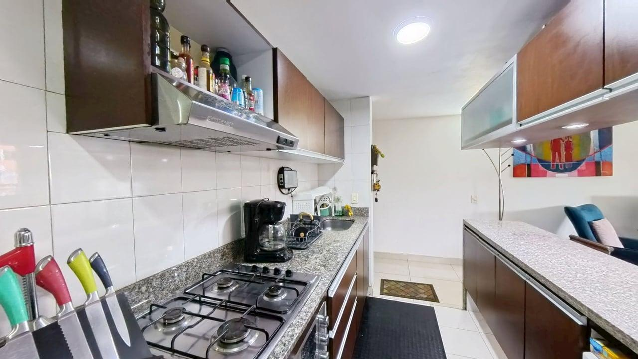 Apartamento de 3 alcobas en venta en Granjas De Techo, Bogotá, 78 m² · foto 5 de 24