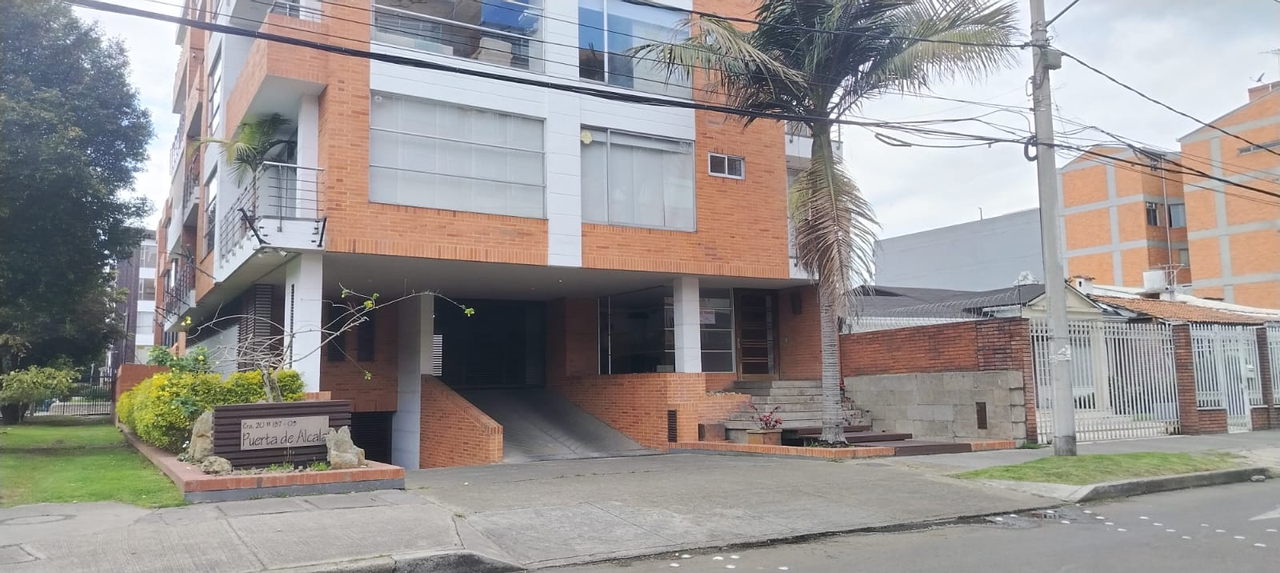Apartamento en venta en Los Cedros, Bogotá · foto 23 de 24