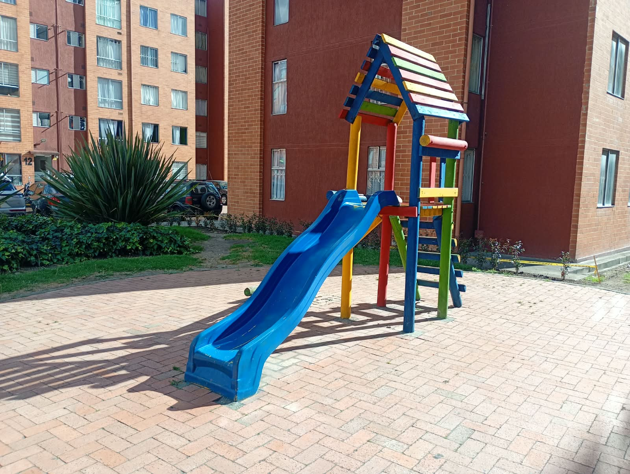 Apartamento de 3 alcobas en venta en Zona Franca, Bogotá, 44 m² · foto 21 de 24