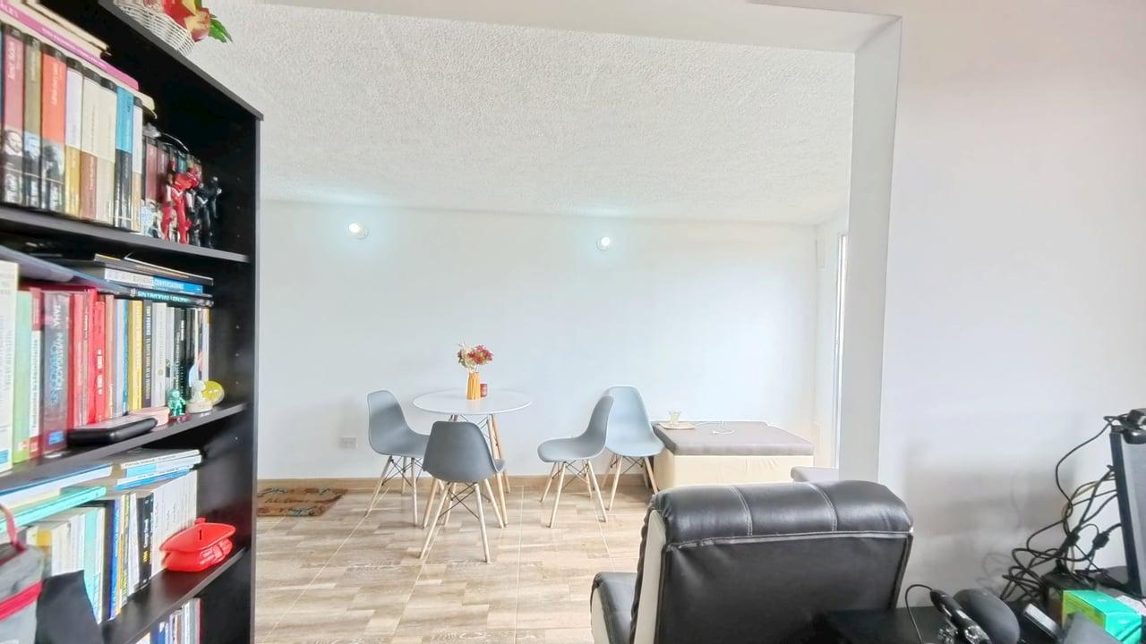 Apartamento de 2 alcobas en venta en Fontibon San Pablo, Bogotá, 46 m² · foto 8 de 24