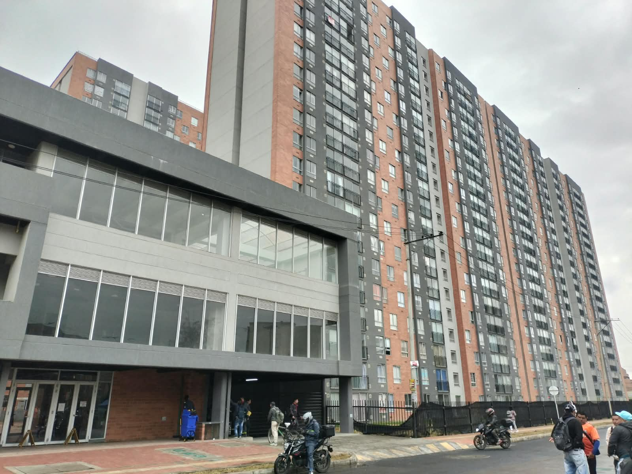 Apartamento en venta en Fontibon, Bogotá · foto 19 de 24