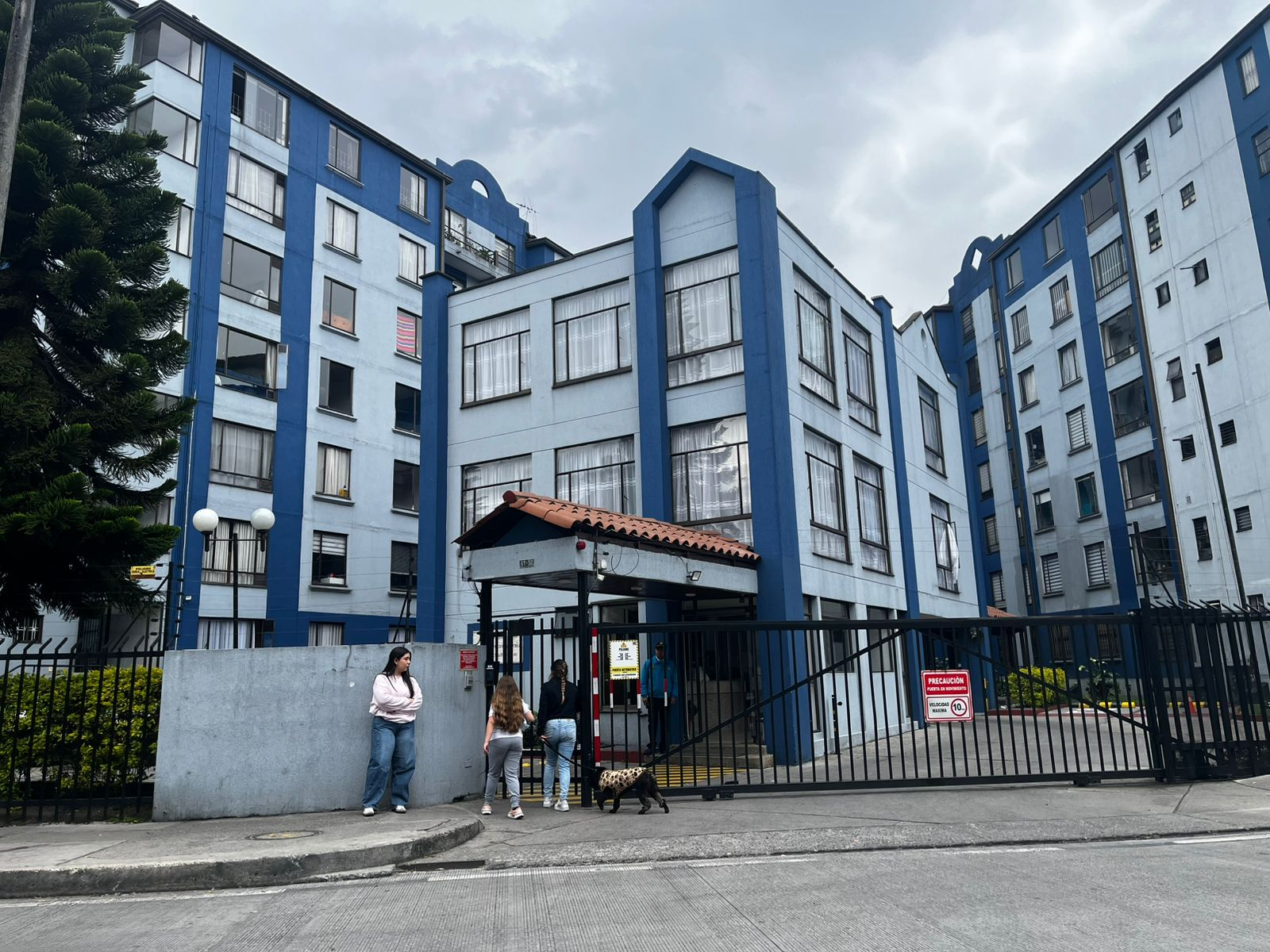 Apartamento de 3 alcobas en venta en Granjas De Techo, Bogotá, 127 m² · foto 18 de 24