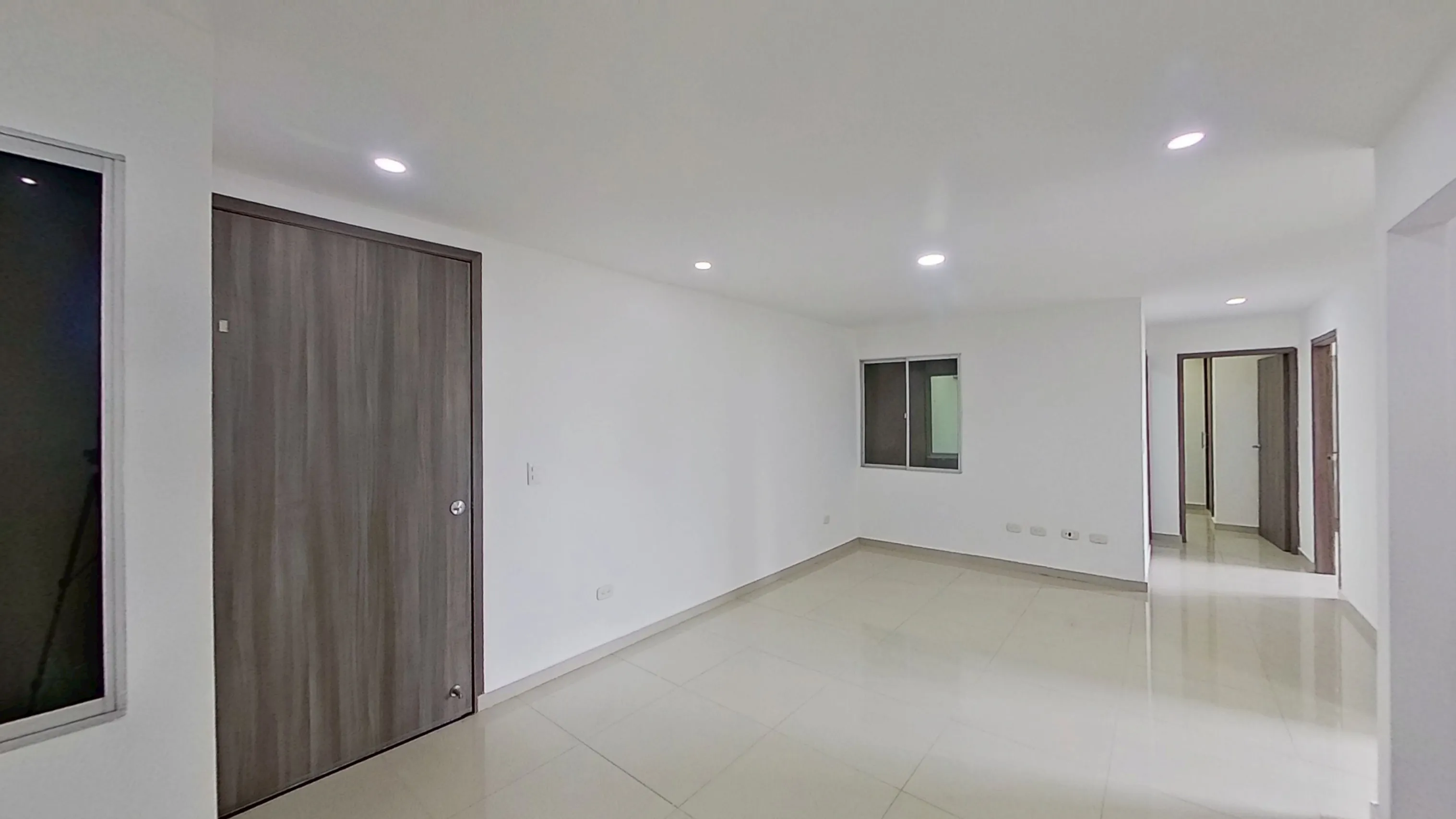 Apartamento en Ciudad Jardin foto 2