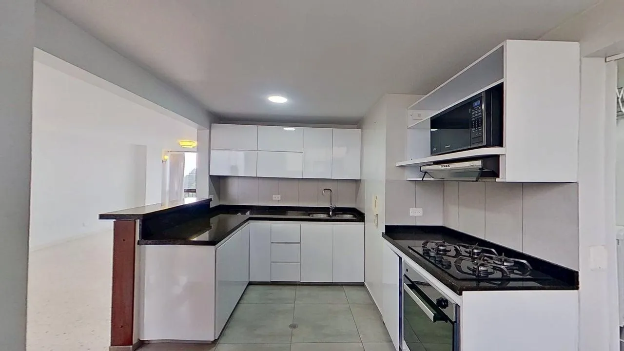 Apartamento en Prados Norte foto 5
