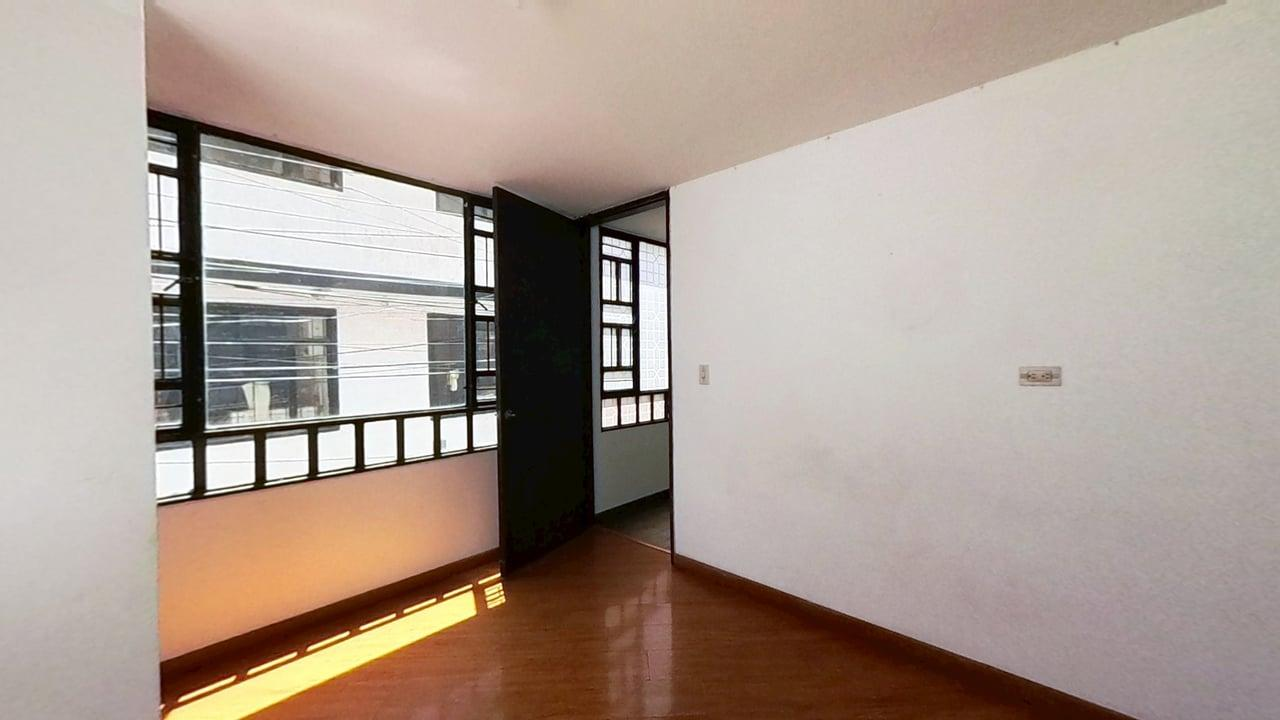 Casa de 5 alcobas en venta en Garces Navas, Bogotá, 136 m² · foto 14 de 21