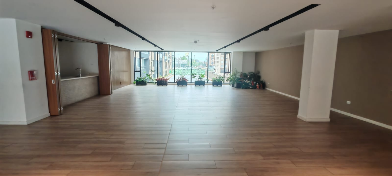 Apartamento de 3 alcobas en venta en Ciudad Salitre Occidental, Bogotá, 68 m² · foto 21 de 24