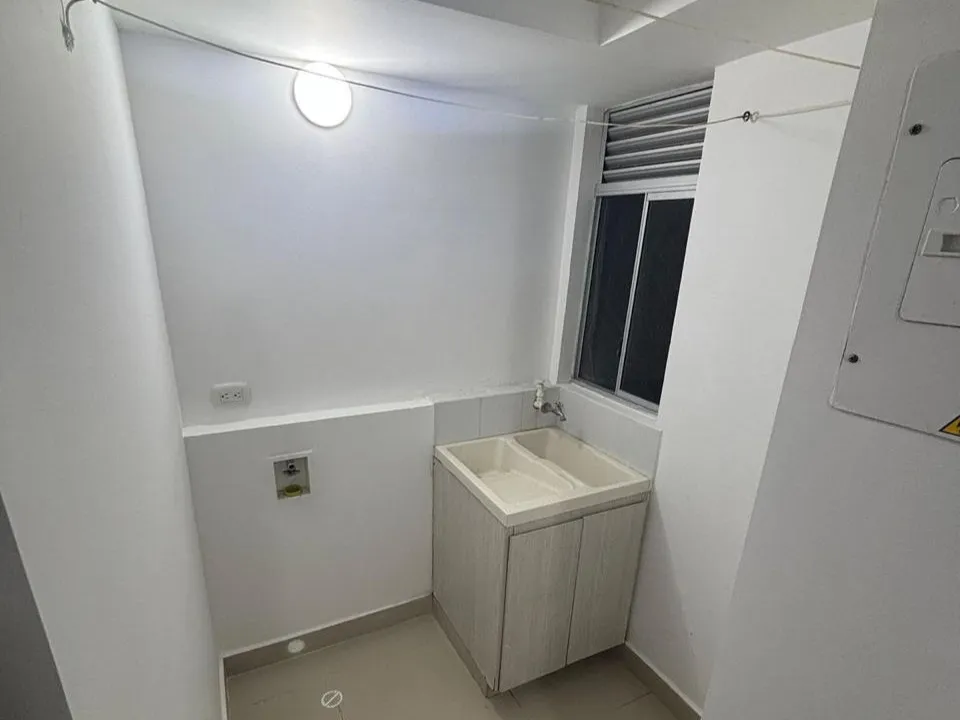 Apartamento en Alameda del Rio foto 5
